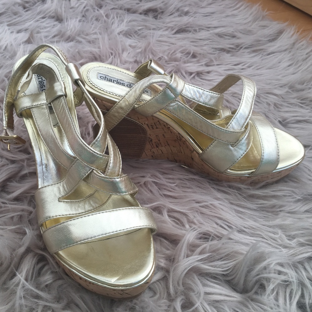Gold wedge leather sandals
